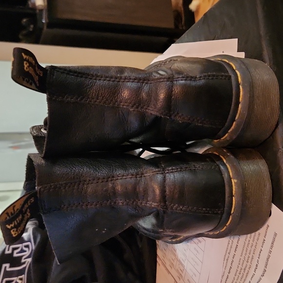 Ladies doc martens - Picture 3 of 4